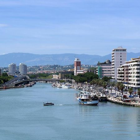 Due Passi Dal Mare Lägenhet Pescara Exteriör bild